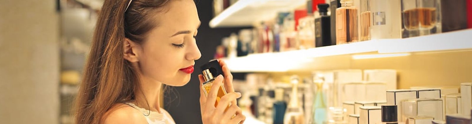 OEM vs ODM: Understanding Custom Perfume Packaging